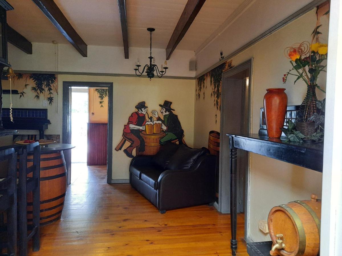 Alpine Inn George Ngoại thất bức ảnh