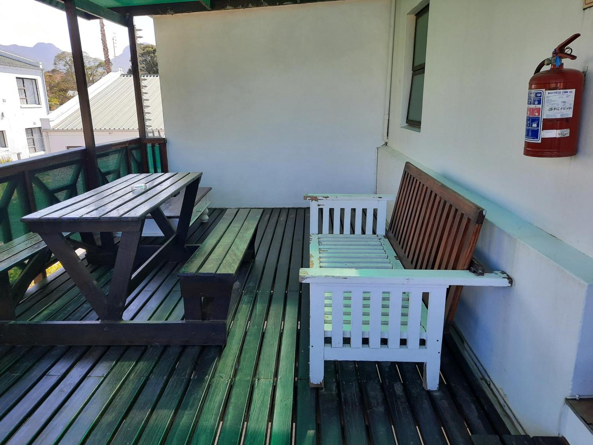 Alpine Inn George Ngoại thất bức ảnh