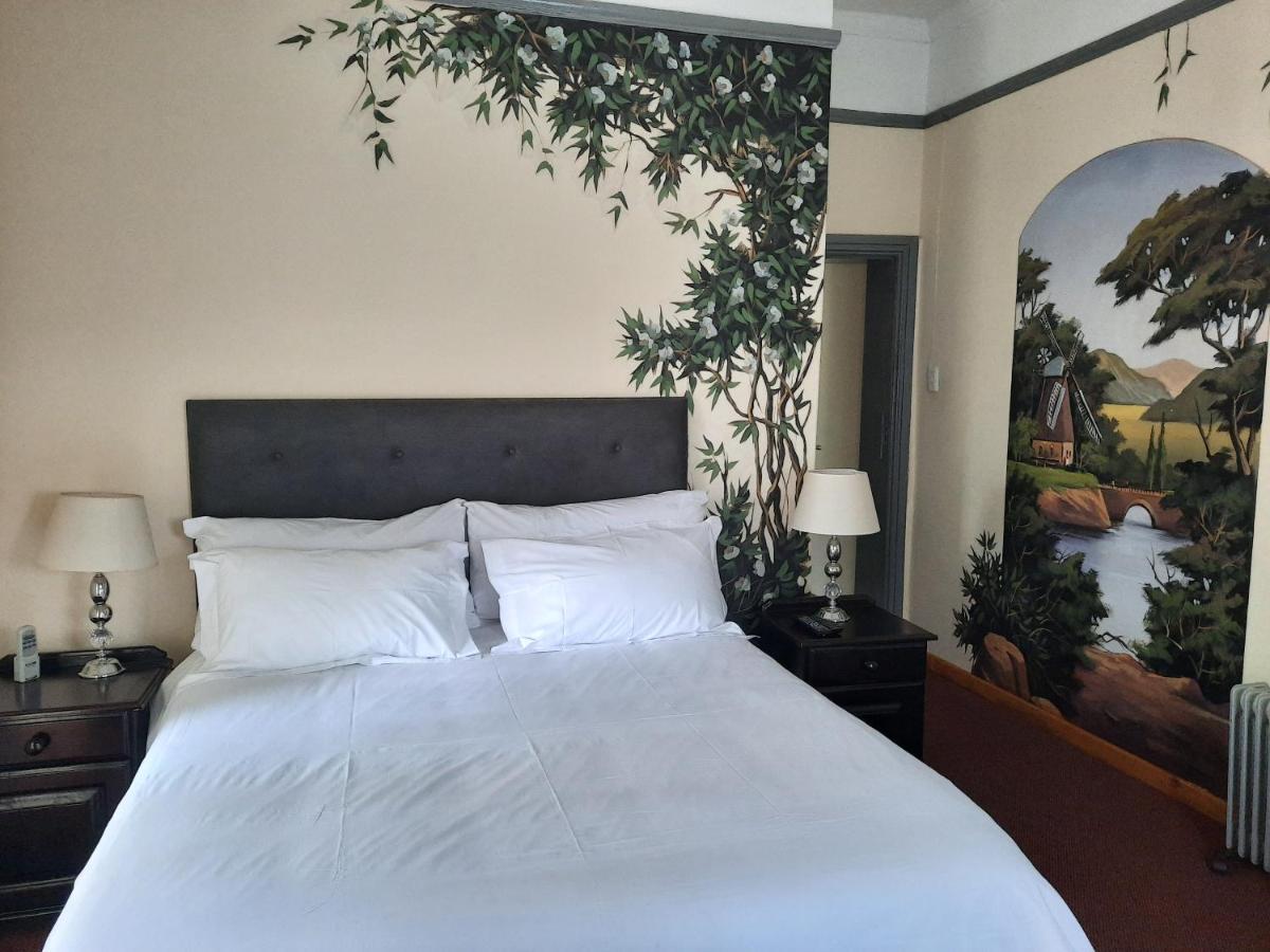 Alpine Inn George Ngoại thất bức ảnh