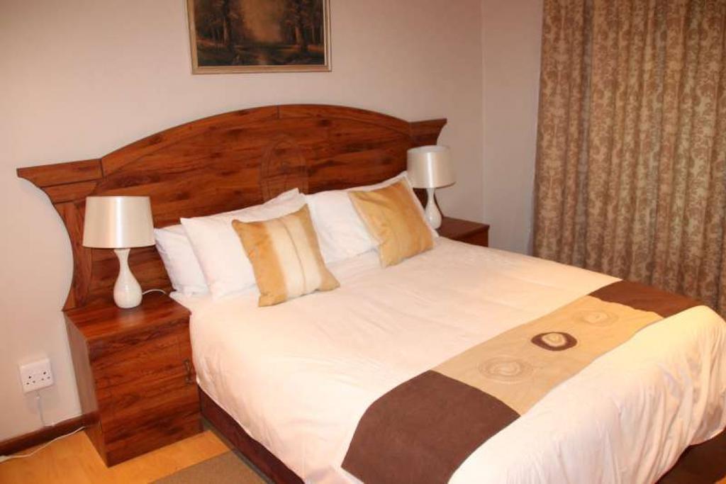 Alpine Inn George Ngoại thất bức ảnh