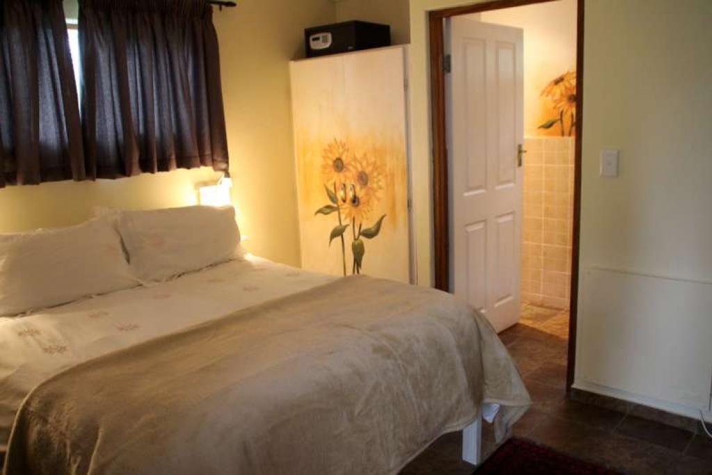 Alpine Inn George Ngoại thất bức ảnh