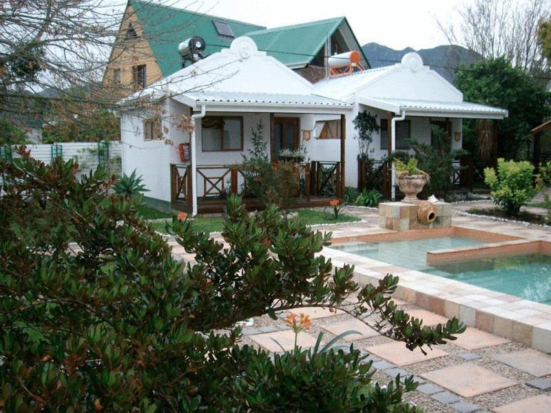 Alpine Inn George Ngoại thất bức ảnh