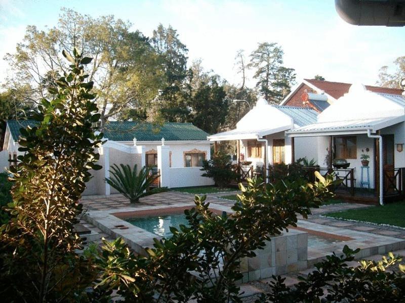 Alpine Inn George Ngoại thất bức ảnh